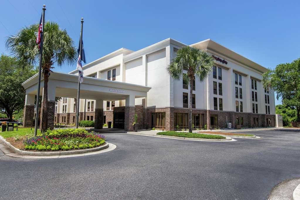 Hampton Inn Patriots Point Mount Pleasant Exterior photo