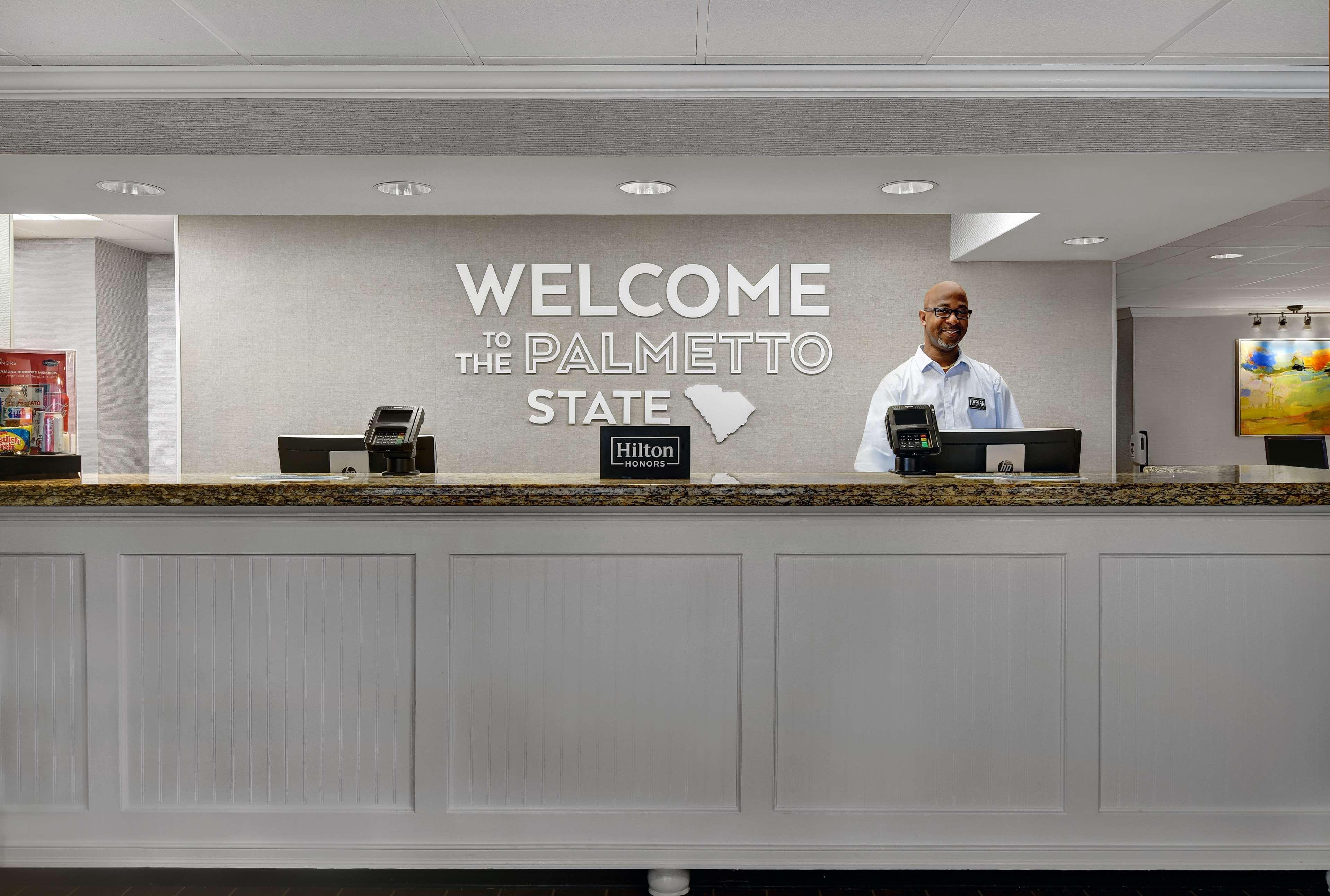 Hampton Inn Patriots Point Mount Pleasant Exterior photo